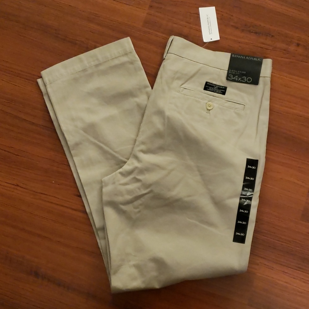 Banana Republic Men Khaki Pants